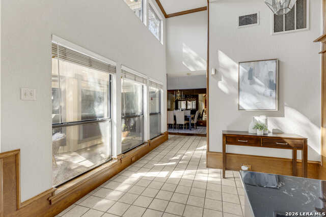 2806 Squaw Creek Dr Property Photo 6