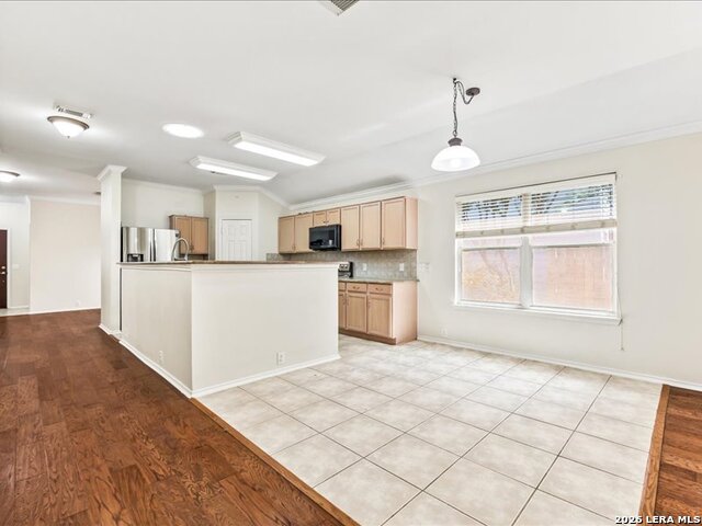 1665 Rolling Brook Ln Property Photo 12