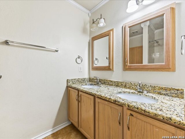 1665 Rolling Brook Ln Property Photo 24