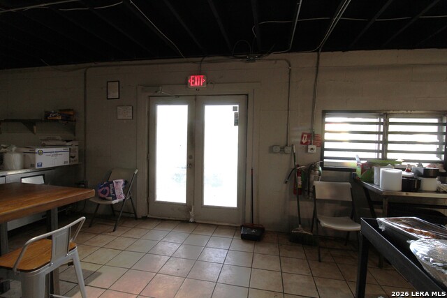 920 West Property Photo 10
