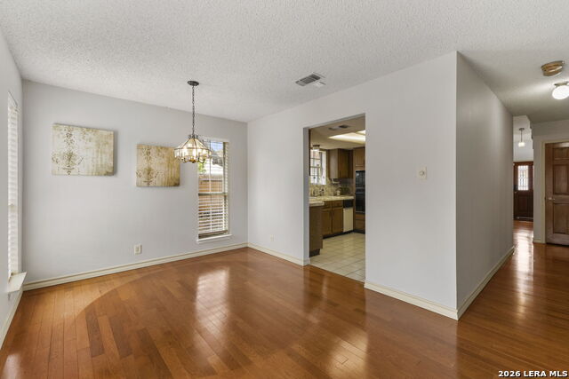 16715 Henderson Pass Property Photo 13