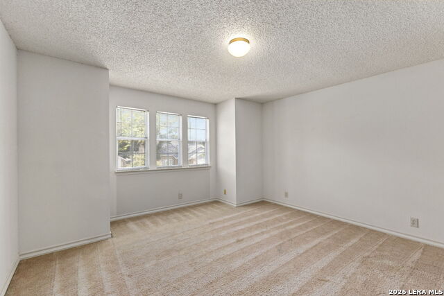 16715 Henderson Pass Property Photo 30