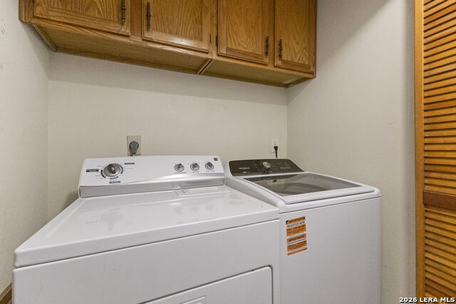 16715 Henderson Pass Property Photo 32