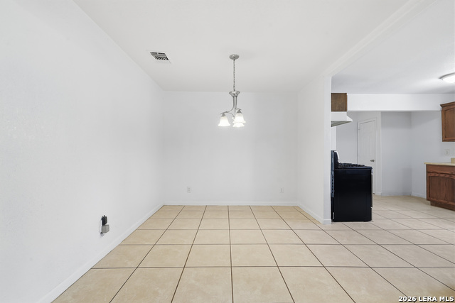 211 Esmeralda Dr Property Photo 6