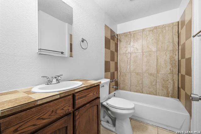 211 Esmeralda Dr Property Photo 17