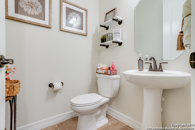 531 Lilly Blf Property Photo 13