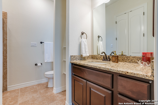531 Lilly Blf Property Photo 38
