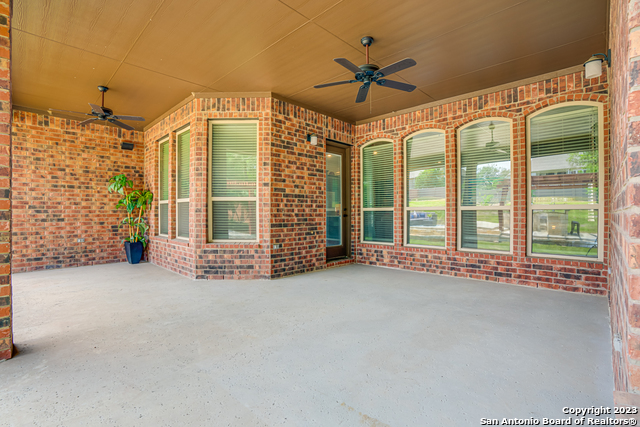 531 Lilly Blf Property Photo 60
