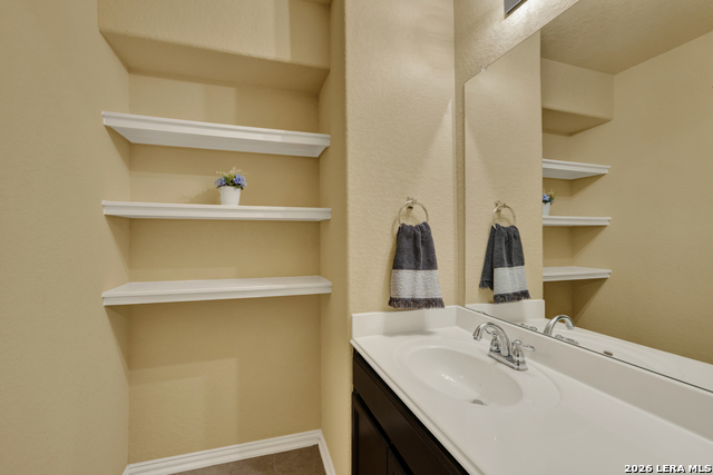 7910 Coolspring Dr Property Photo 36