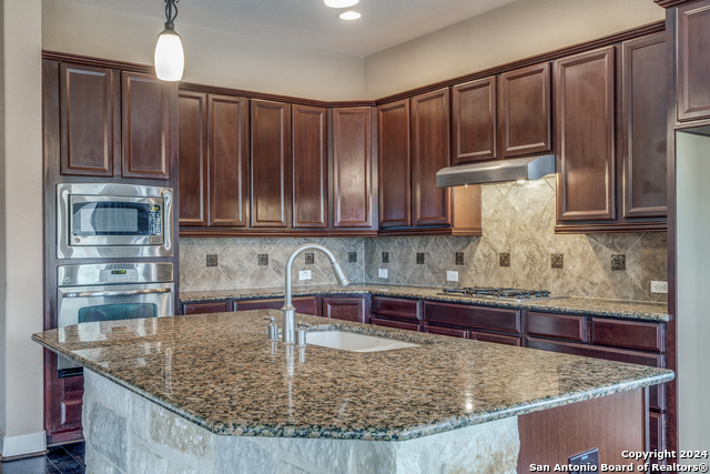 18018 Maui Sands Property Photo 8