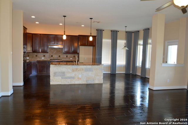 18018 Maui Sands Property Photo 14