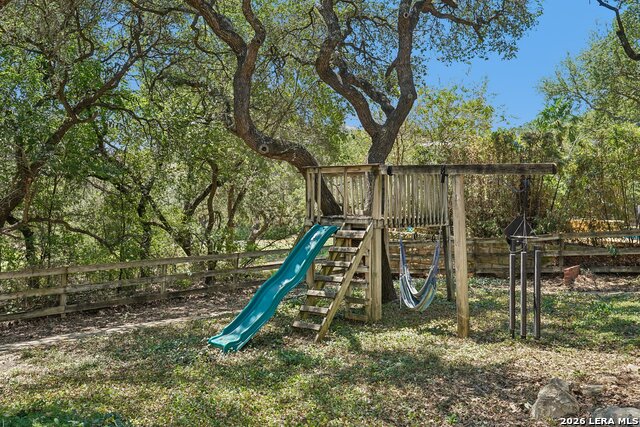 8238 Plum Valley Dr Property Photo 52