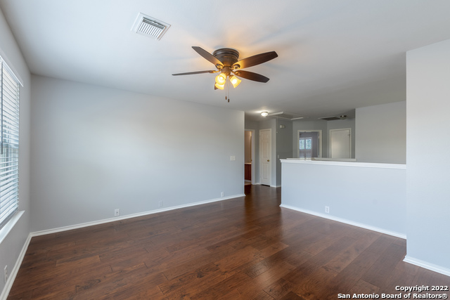 1604 Rolling Brook Ln Property Photo 18