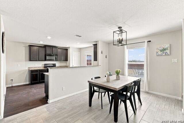 15250 Snug Harbor Way Property Photo 9