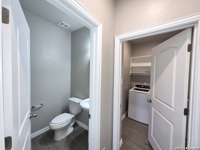 2102 Gabby Cole Ln Property Photo 27