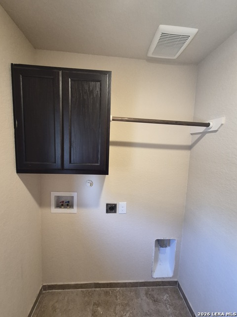 6866 Lakeview Dr. Property Photo 17