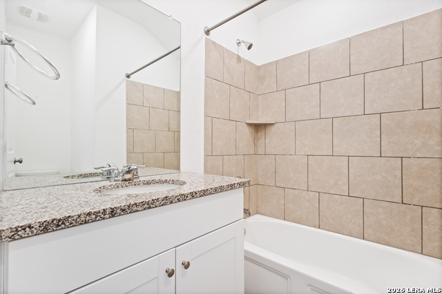 2460 Vesper Bnd Property Photo 19