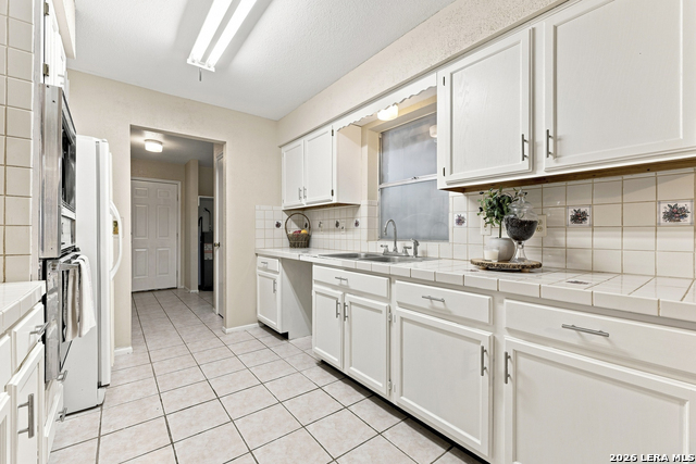 341 Oriente Dr Property Photo 17
