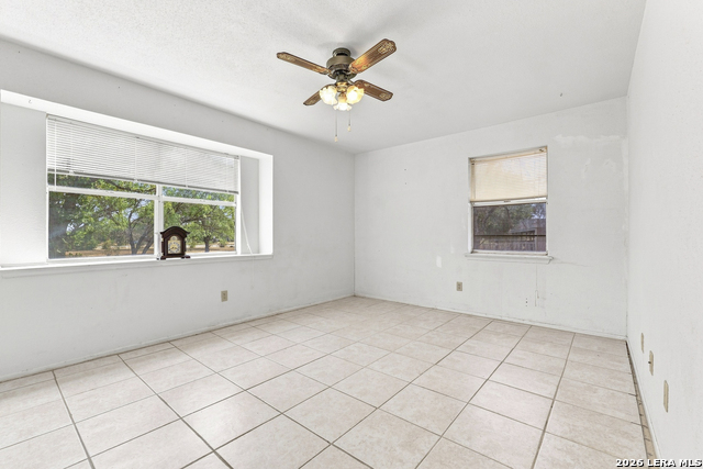341 Oriente Dr Property Photo 28