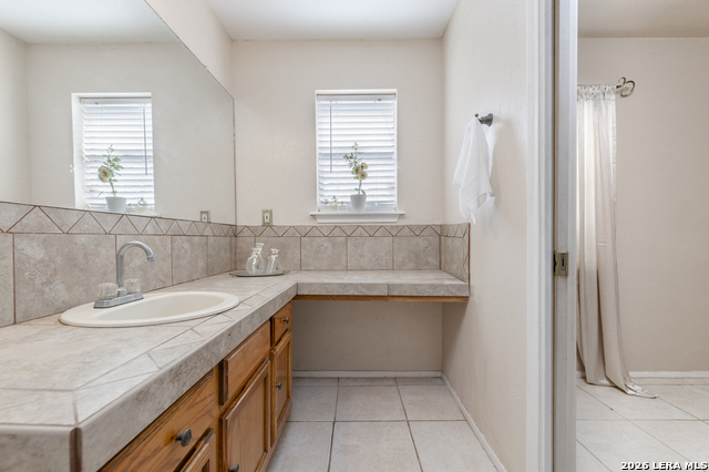 341 Oriente Dr Property Photo 30