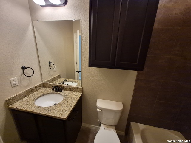 698 Saengerhalle Rd Property Photo 14