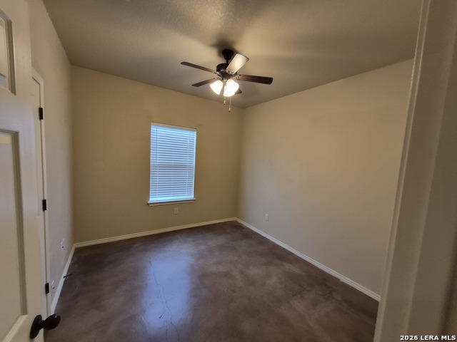 698 Saengerhalle Rd Property Photo 15
