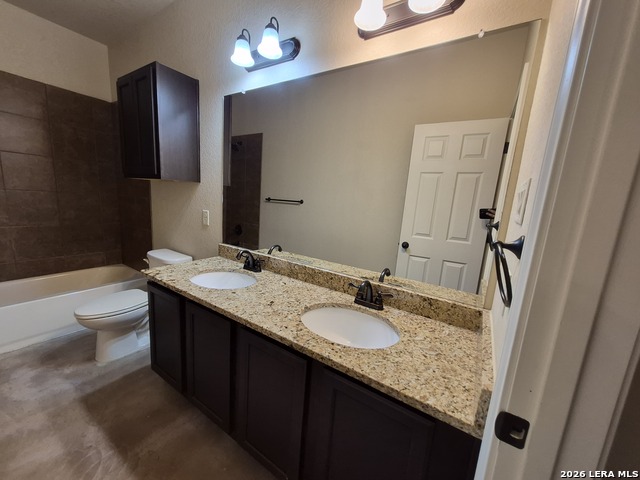 698 Saengerhalle Rd Property Photo 29