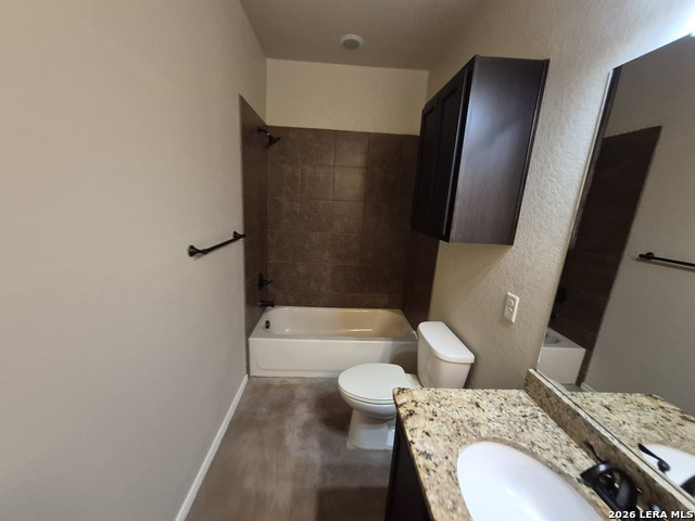 698 Saengerhalle Rd Property Photo 30