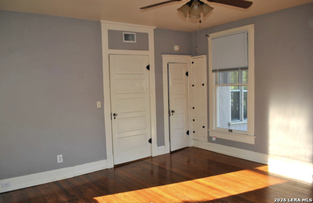 1030 W Huisache Ave Property Photo 13