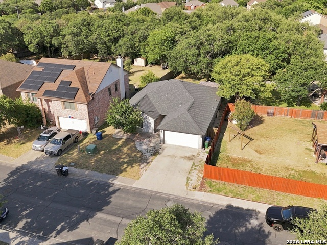 18635 Creekside Pass Property Photo 2