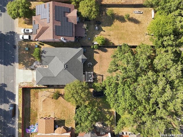 18635 Creekside Pass Property Photo 28