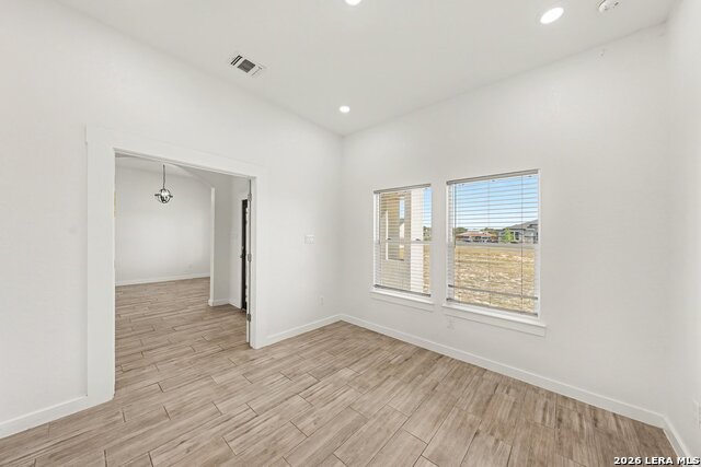 136 Summer Meadow Dr Property Photo 18