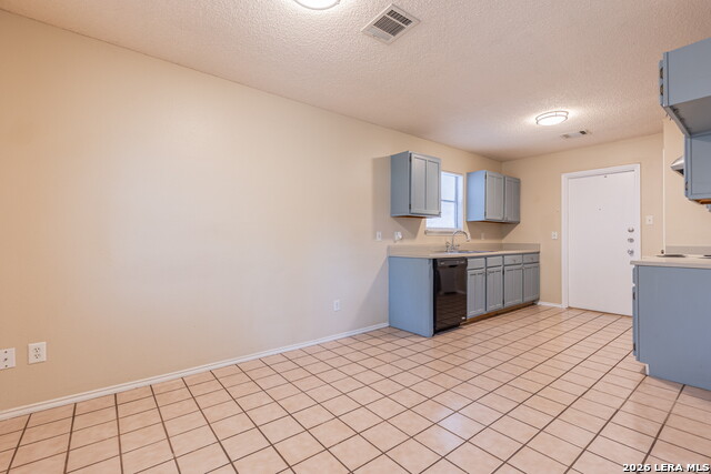 5647 Timberhurst Property Photo 8