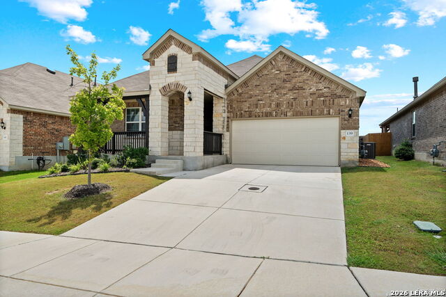 139 Braeburn Property Photo 2