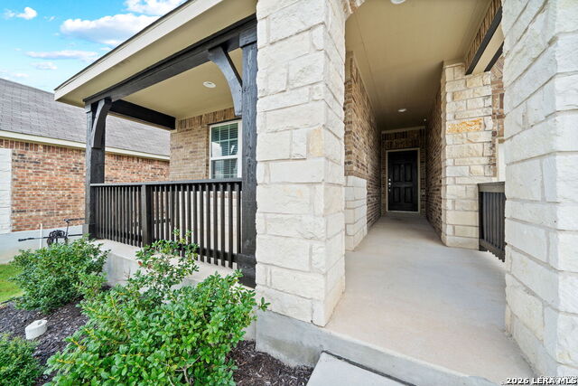 139 Braeburn Property Photo 3