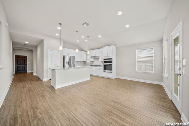 139 Braeburn Property Photo 9