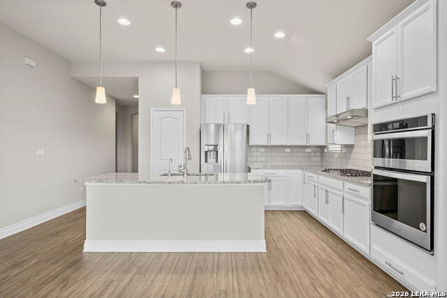 139 Braeburn Property Photo 11