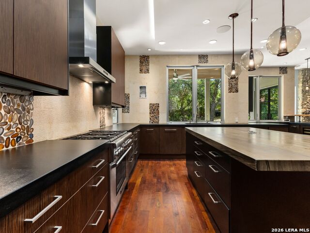 3 Whitechurch Lane Property Photo 17
