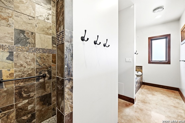 158 Condor Property Photo 21