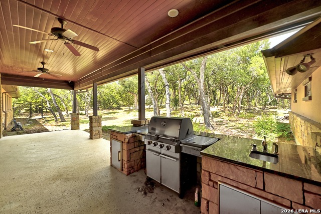 158 Condor Property Photo 33