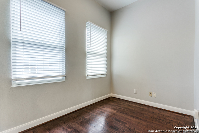 231 E Mulberry Ave Property Photo 15