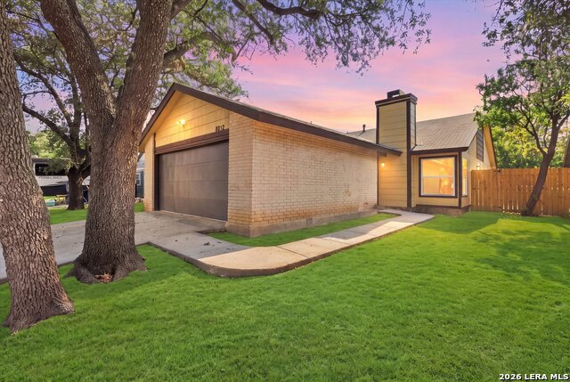 8012 Laurel Bnd Property Photo 1