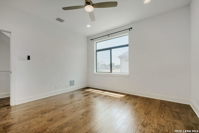 1606 N Hackberry Property Photo 11