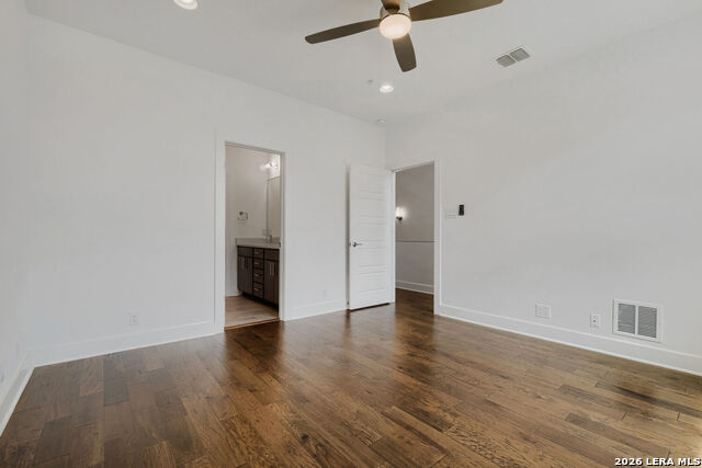 1606 N Hackberry Property Photo 12