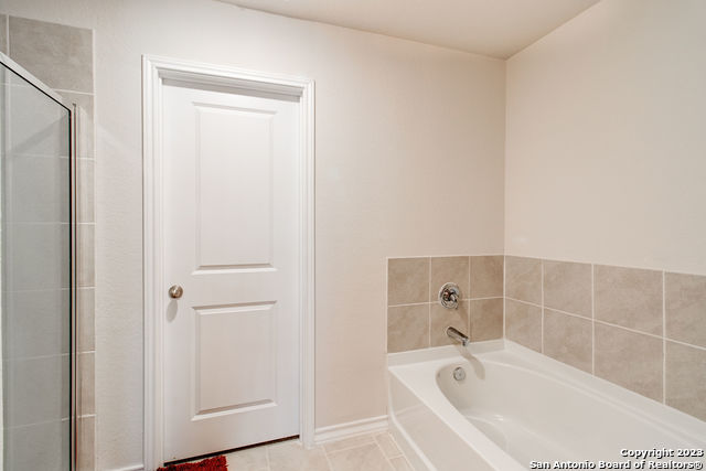 22014 Backspin Property Photo 10