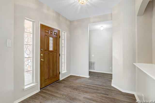 1021 Lynx Bnd Property Photo 2