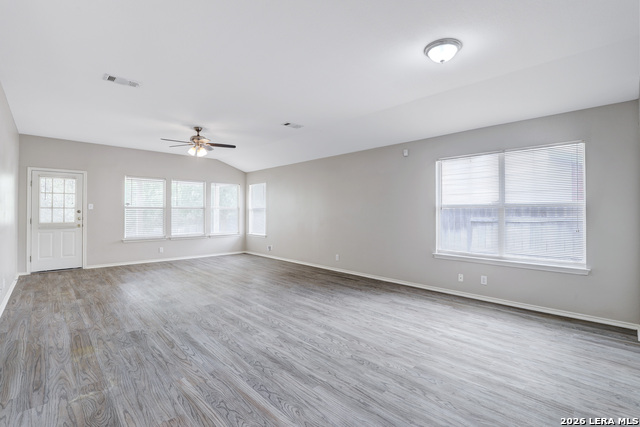 1021 Lynx Bnd Property Photo 4