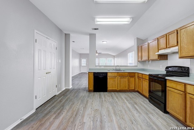 1021 Lynx Bnd Property Photo 12