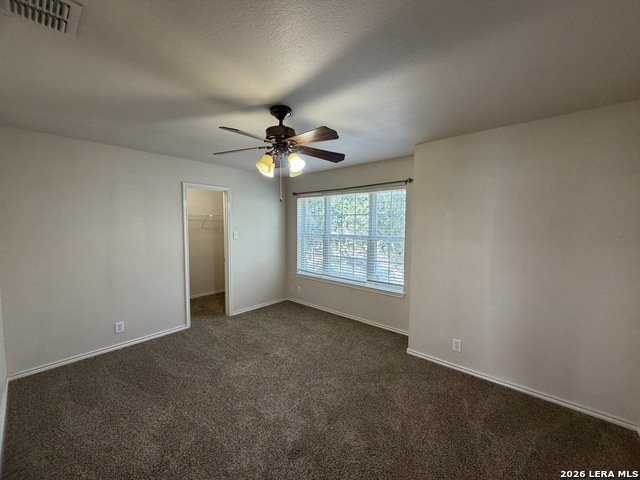 221 Turnberry Dr Property Photo 9