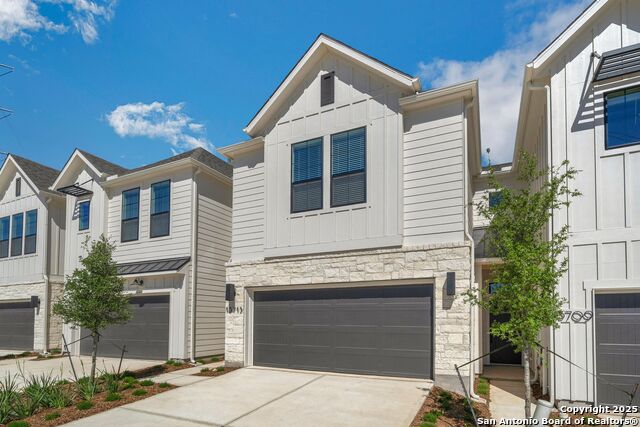 13604 Giovannis Gdn Property Photo 2